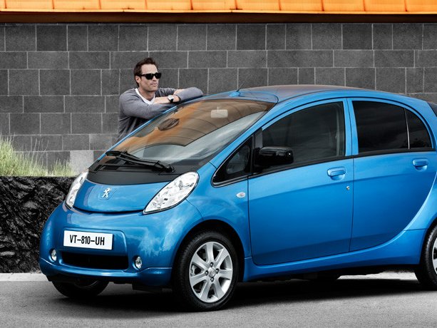 PEUGEOT iOn neuve